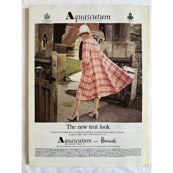 BRITISH VOGUE - March 1975 - Picture 2 of 16